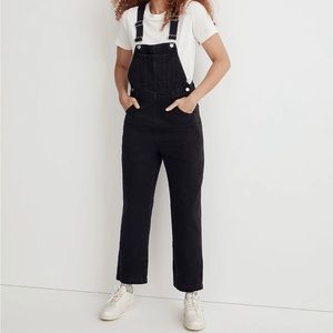 Madewell Straight-Leg Overalls in Lunar Wash